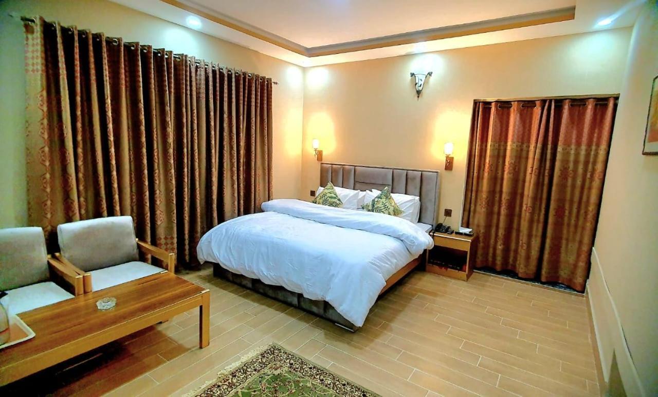Royal Hotel Naran Luaran gambar