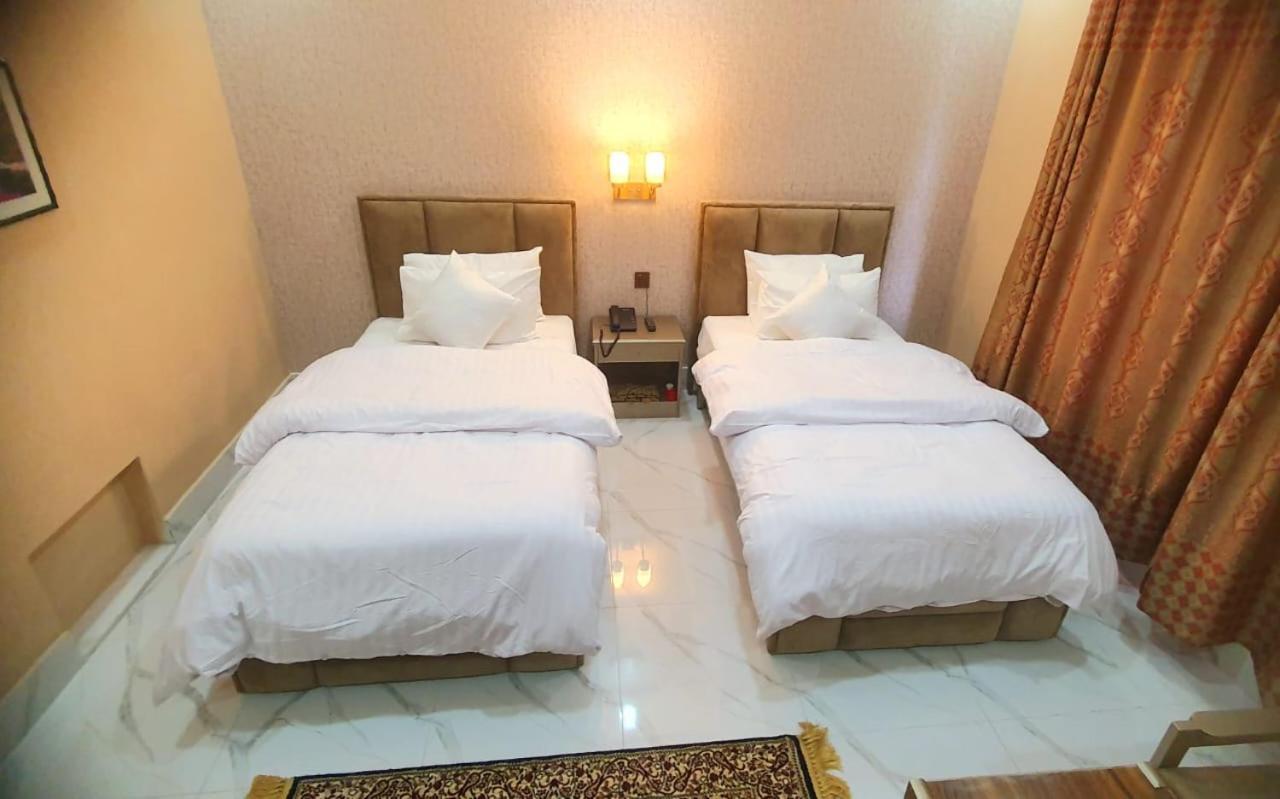 Royal Hotel Naran Luaran gambar