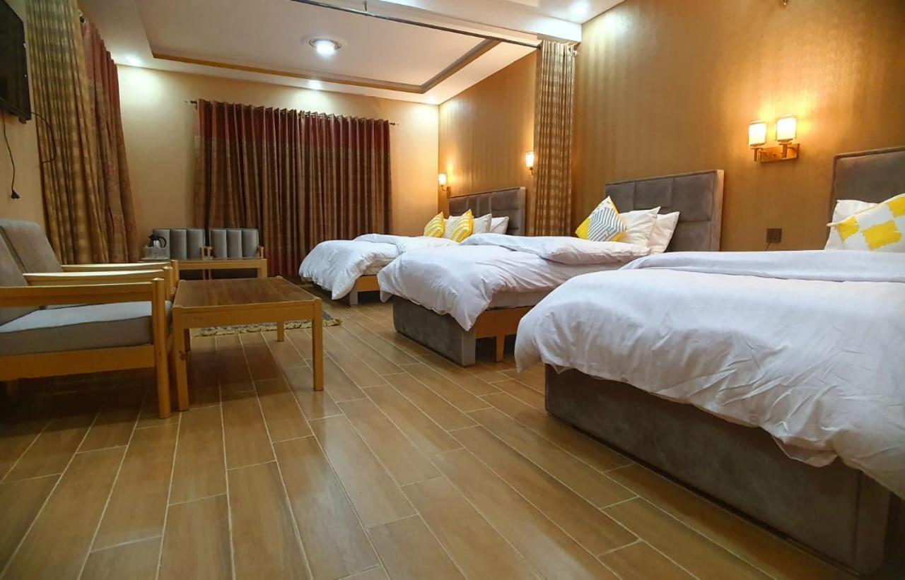 Royal Hotel Naran Luaran gambar